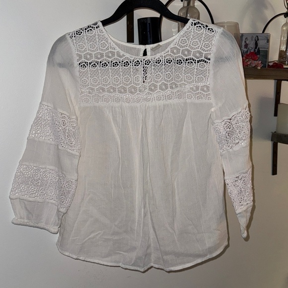 Old Navy Tops - Old Navy White Textured Top
